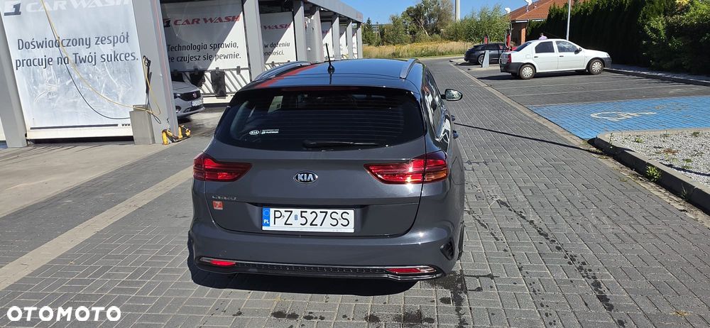 Kia Ceed 1.4 S - 12