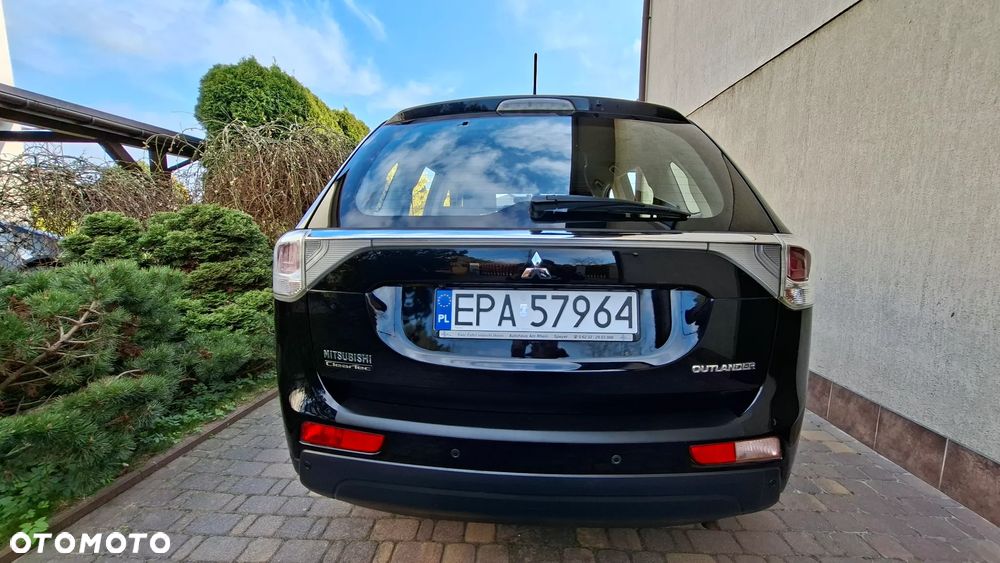 Mitsubishi Outlander 2.0 2WD Inform - 4