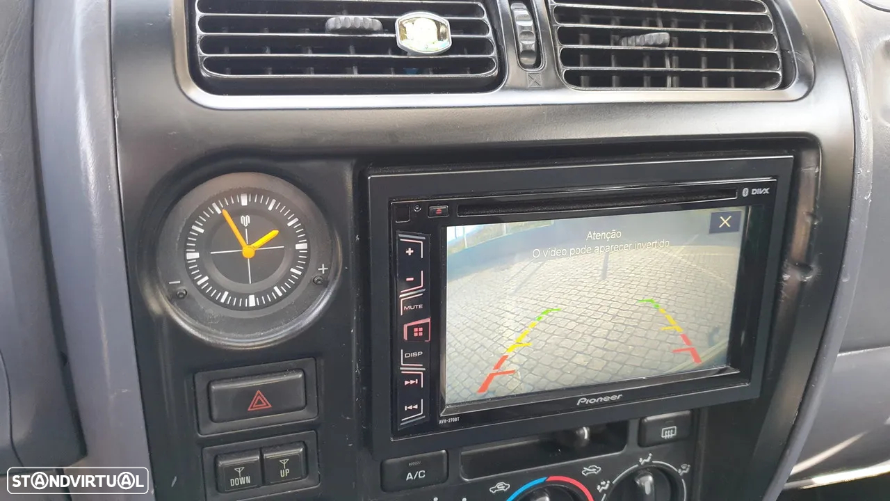 Toyota Land Cruiser 3.0 TD Pack 2 - 13