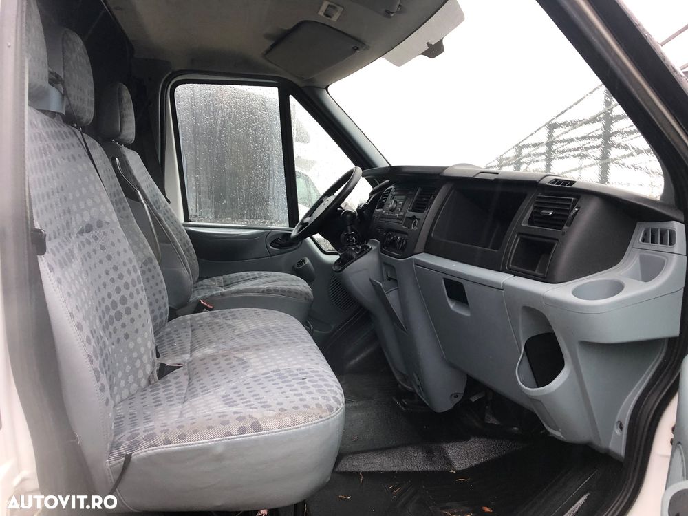 Ford Transit - 31