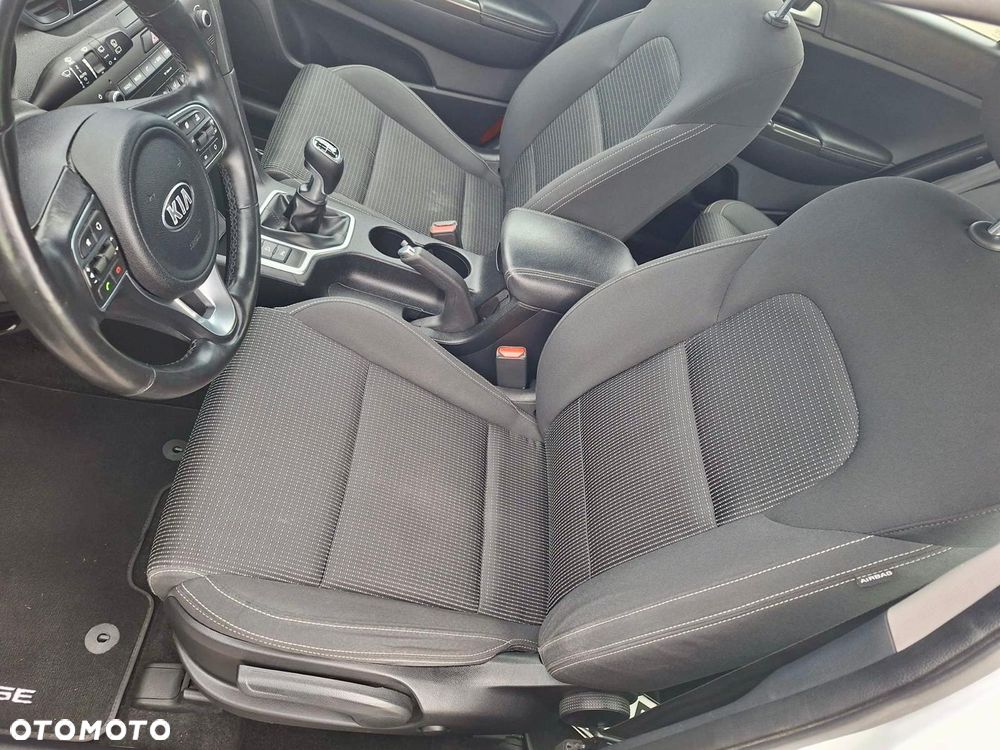 Kia Sportage 1.6 GDI Business Line 2WD - 16