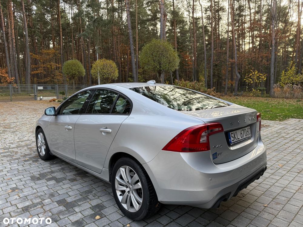 Volvo S60 - 2