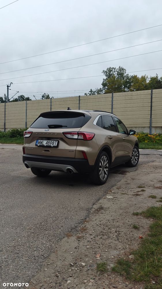 Ford Kuga 2.5 FHEV AWD Titanium - 20