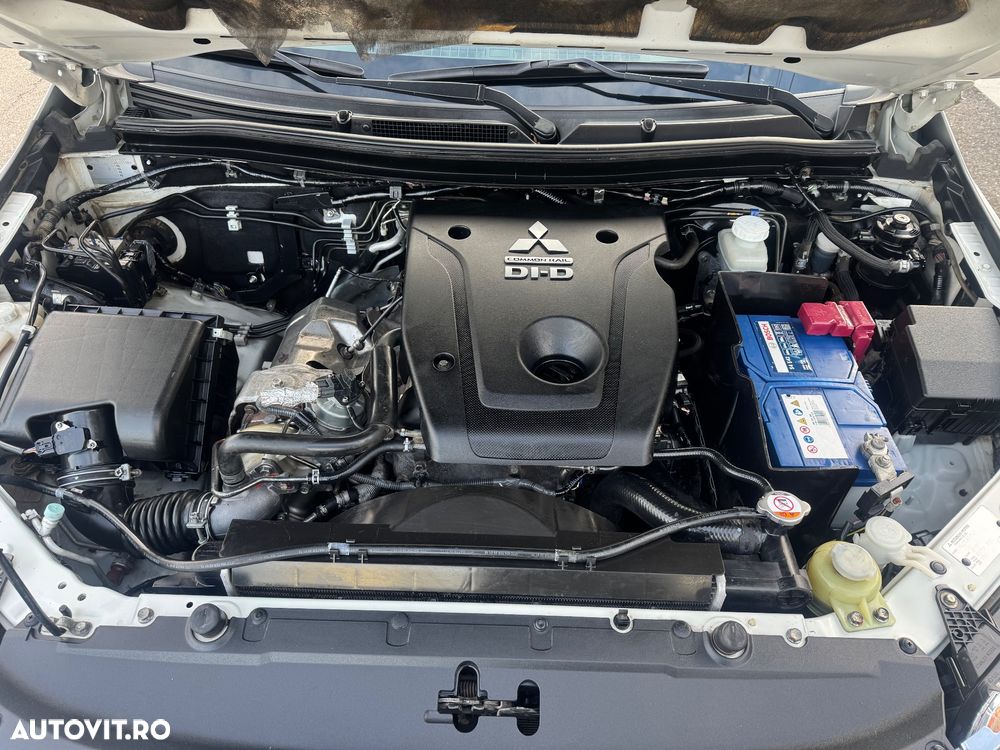 Mitsubishi L200 - 21