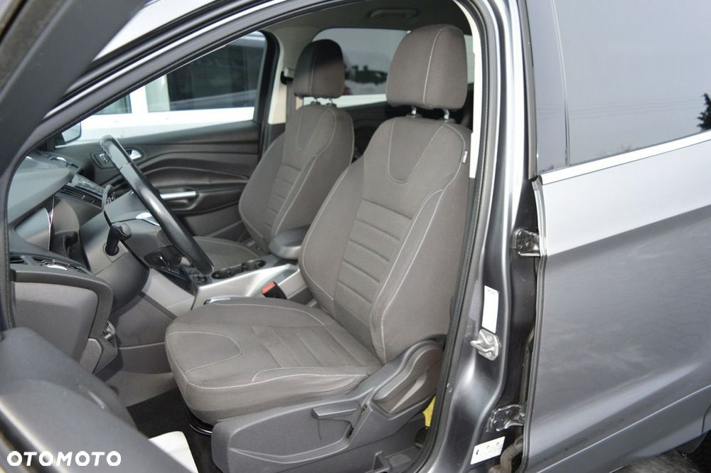 Ford Kuga - 18