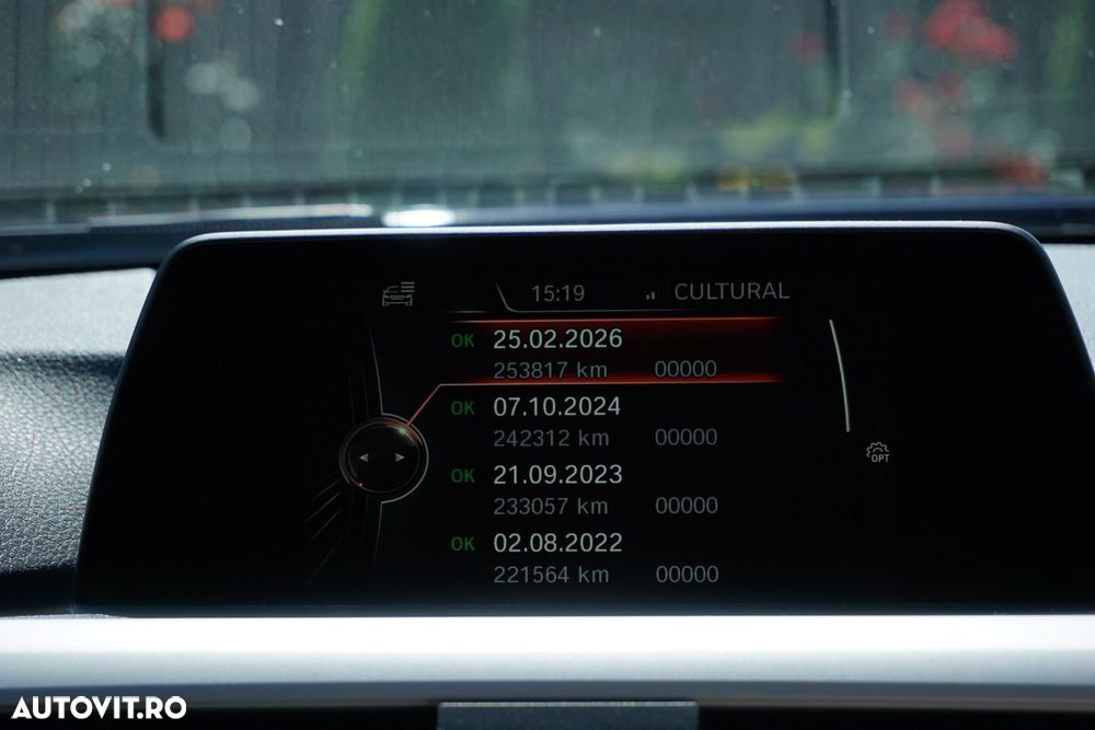 BMW Seria 3 - 10