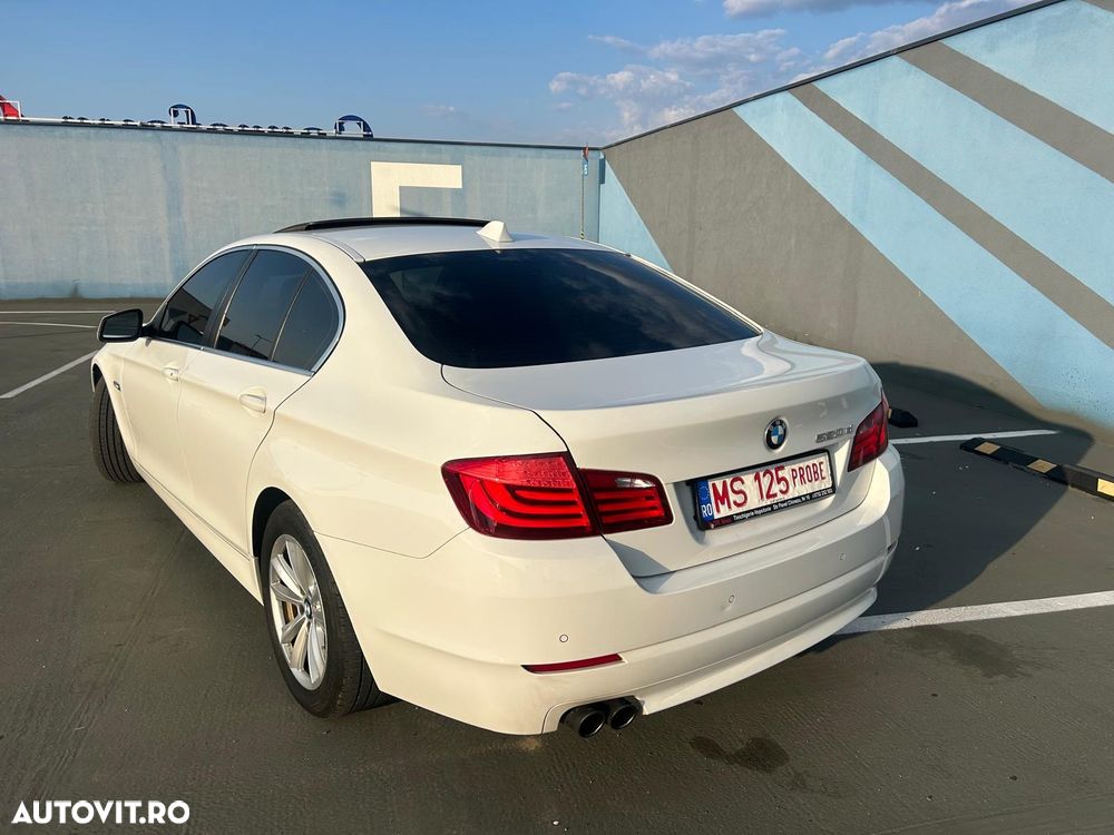 BMW Seria 5 520d BluePerformance Aut. - 32