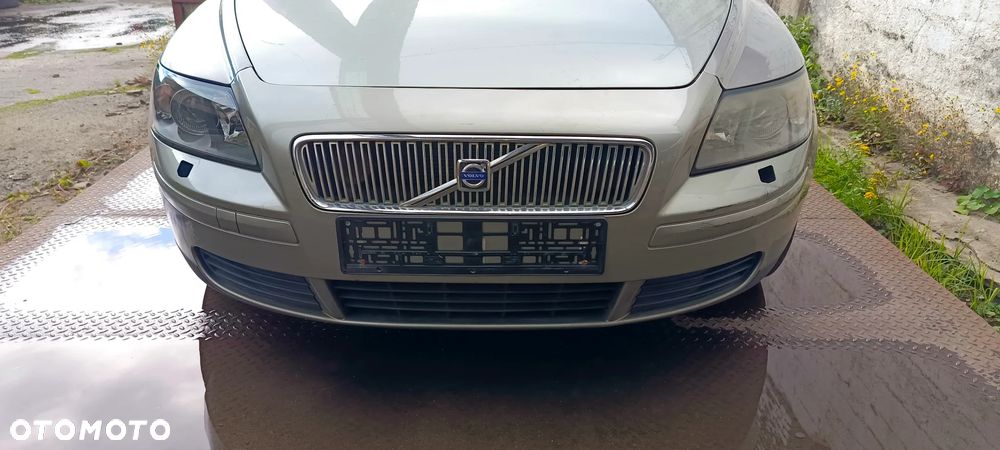 ZDERZAK PRZOD PRZEDNI VOLVO V50 S40 II