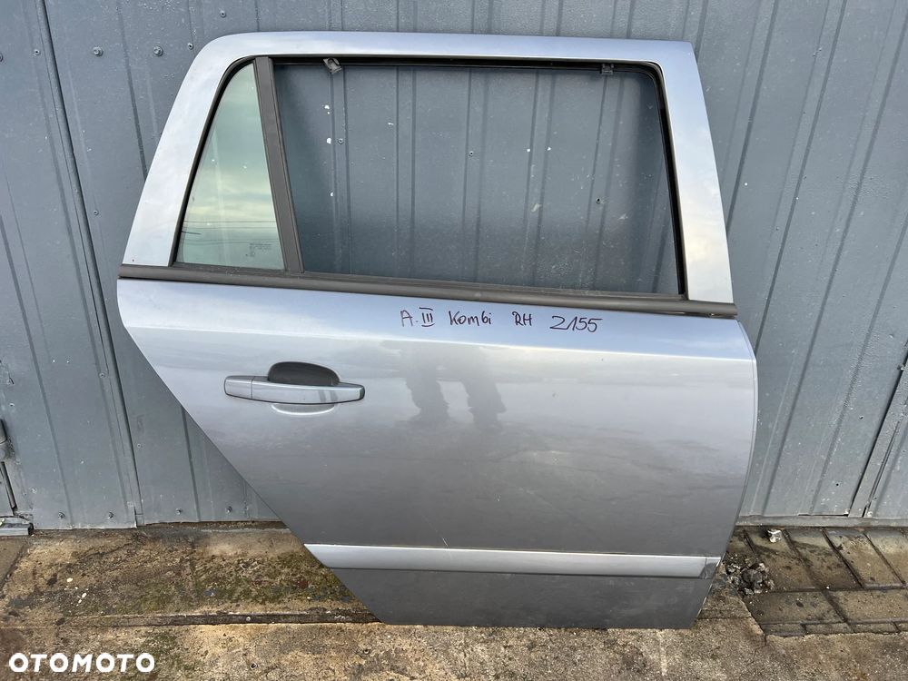 Drzwi Tylne tył Prawe Opel Astra H III Kombi Z155 - 1
