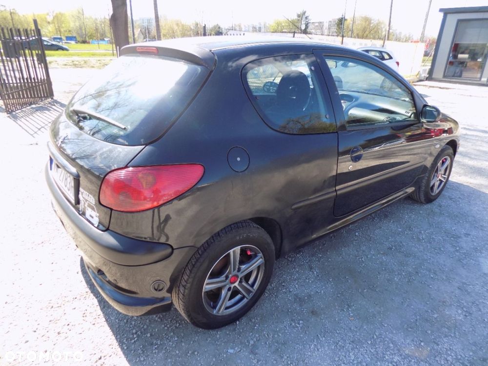 Peugeot 206 - 3