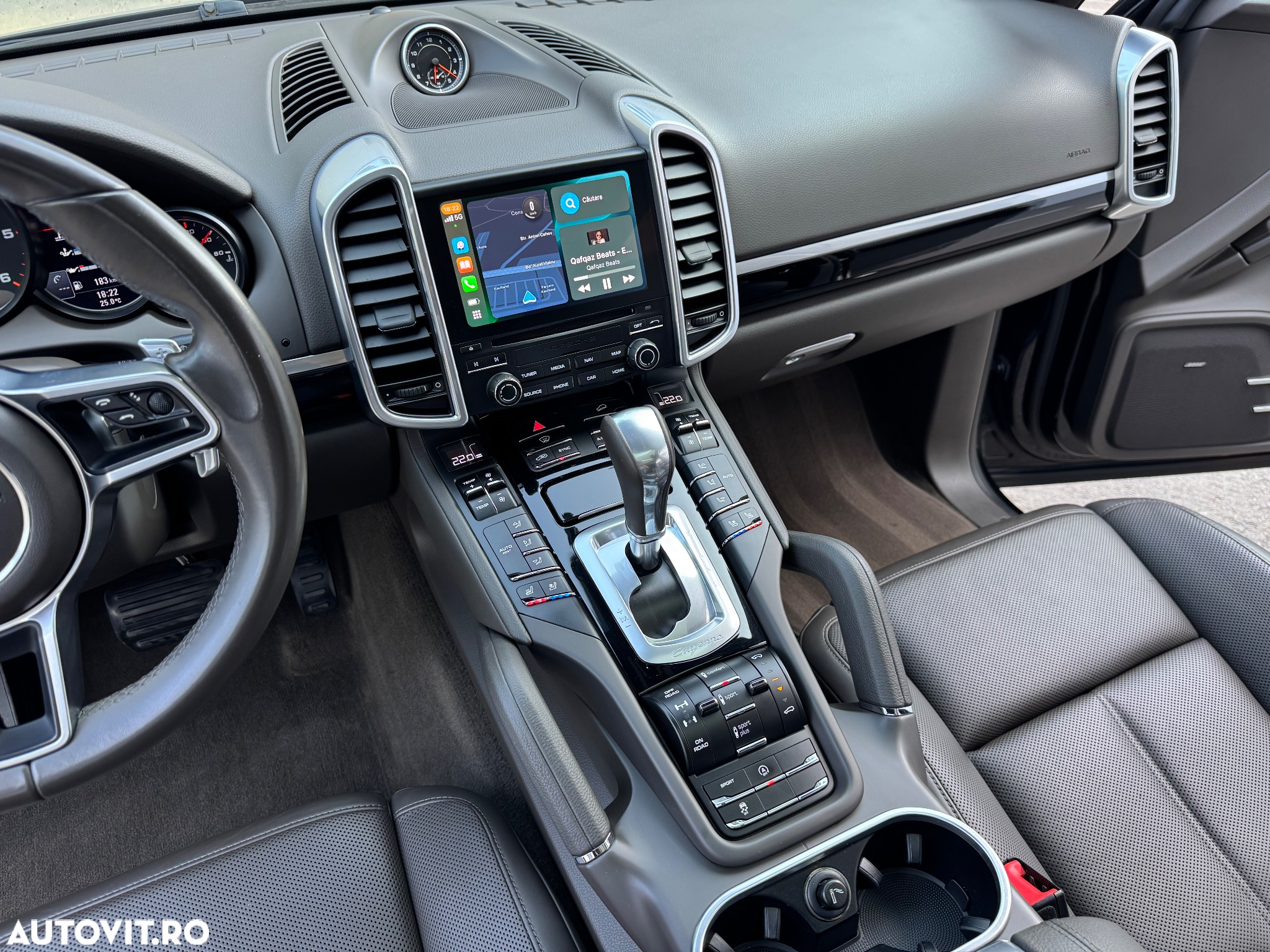 Porsche Cayenne Diesel Platinum Edition - 7