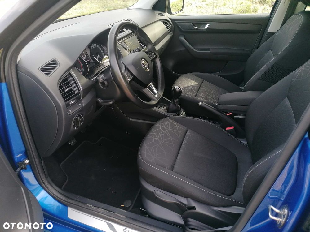 Skoda Fabia - 5