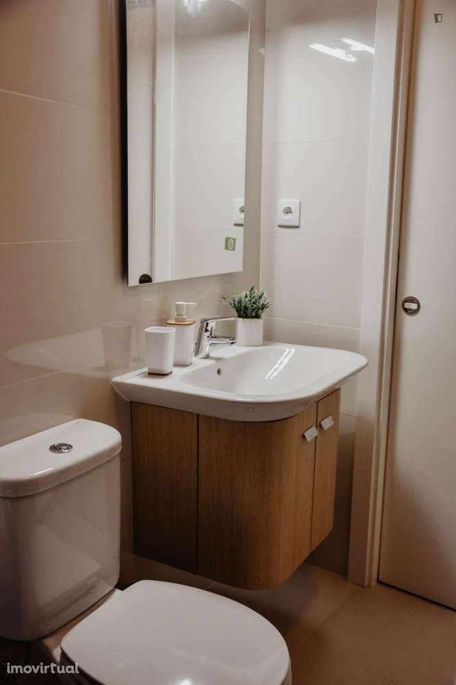 Apartamento com 1 quartos - localizado em Baixa Coimbra - Grande imagem: 5/6