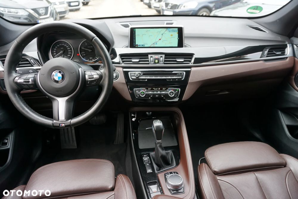 BMW X1 xDrive20d xLine sport - 15