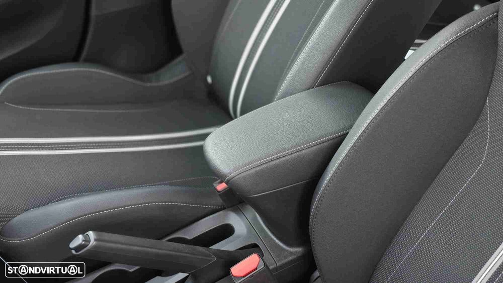 Opel Corsa 1.2 T GS - 21