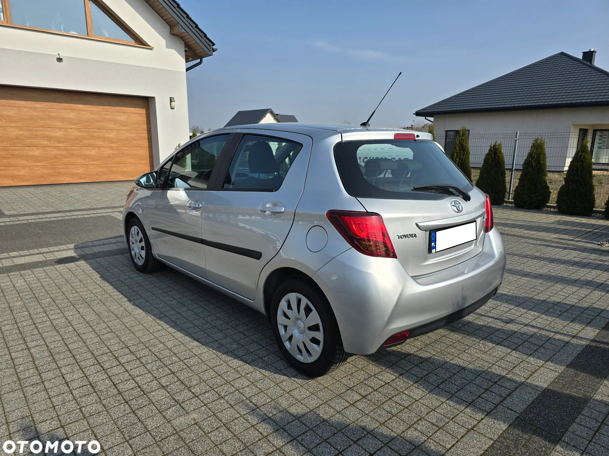 Toyota Yaris 1.0 Active EU6 - 8