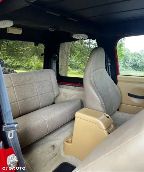 Jeep Wrangler 4.0 Sport - 7