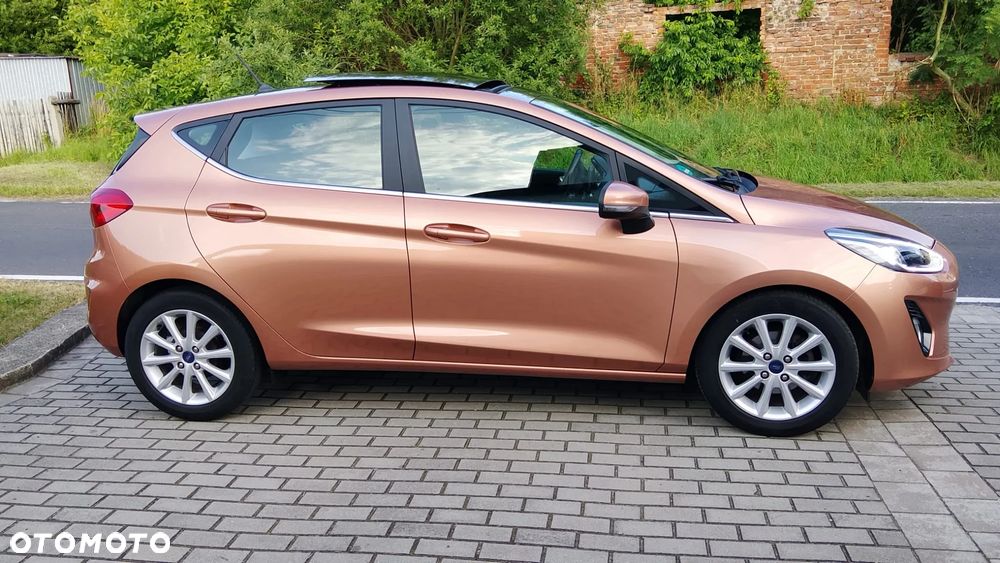 Ford Fiesta 1.0 EcoBoost S&S TITANIUM - 9