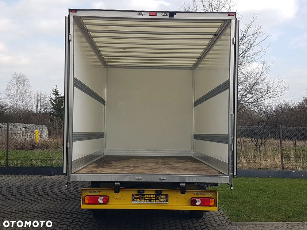 Renault MASTER KONTENER 8EP 4,21x2,23x2,22 KLIMA MANUAL  6-BIEGÓW KRAJOWY DMC 3500KG - 4