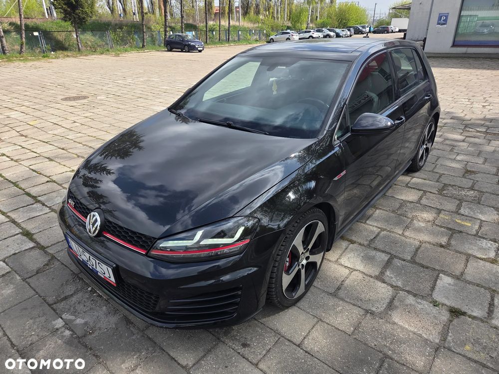 Volkswagen Golf GTI BlueMotion Technology - 1