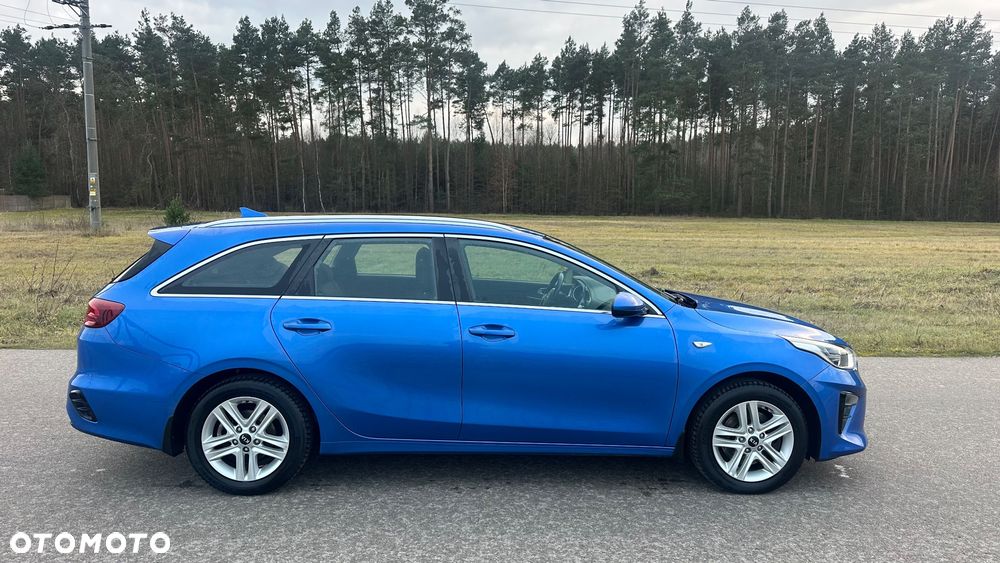 Kia Ceed 1.6 CRDi SCR L - 6