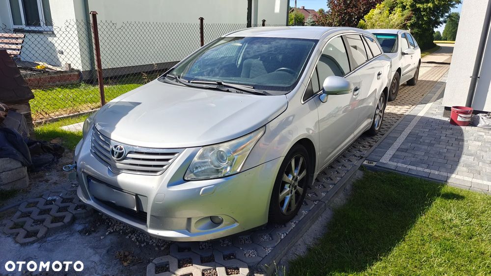 Toyota Avensis 2.0 D-4D Sol plus+NAVI - 1