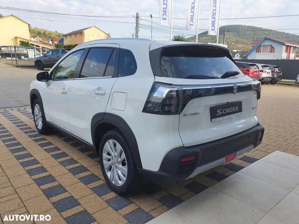 Suzuki S-Cross 1.4 Boosterjet 6MT AllGrip MHEV Passion - 4