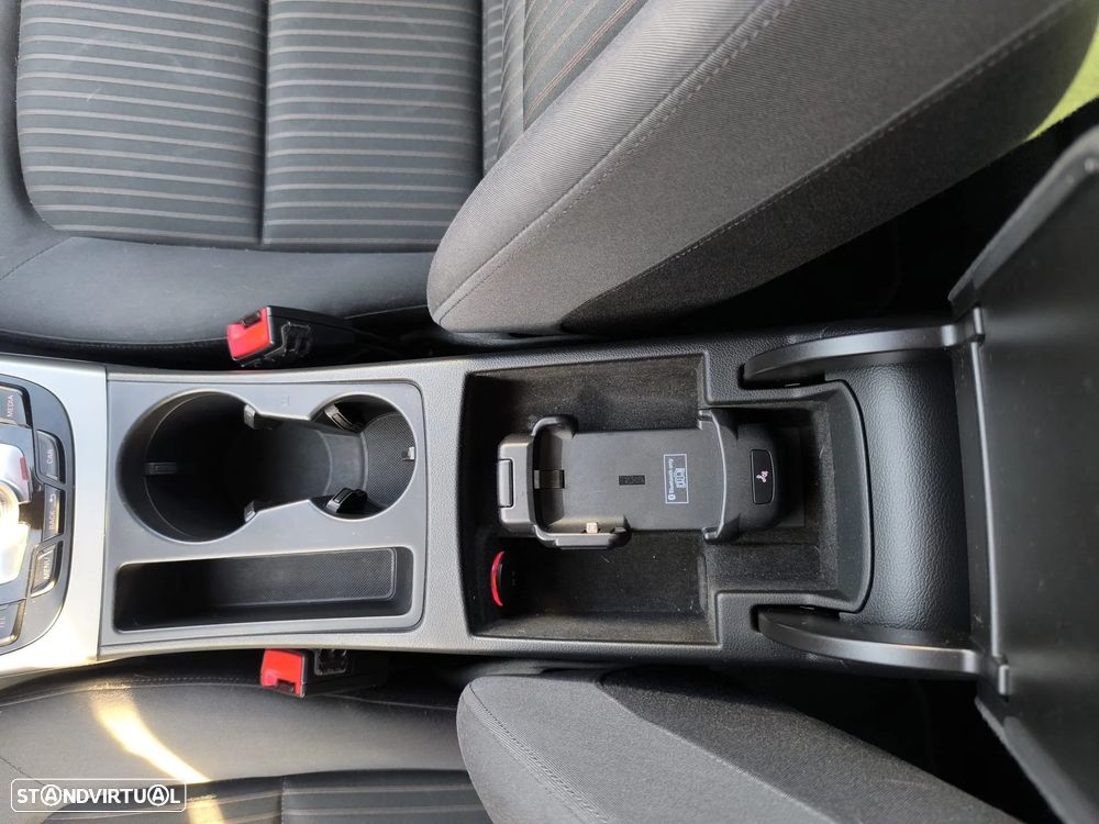 Audi A4 Avant 2.0 TDI - 41