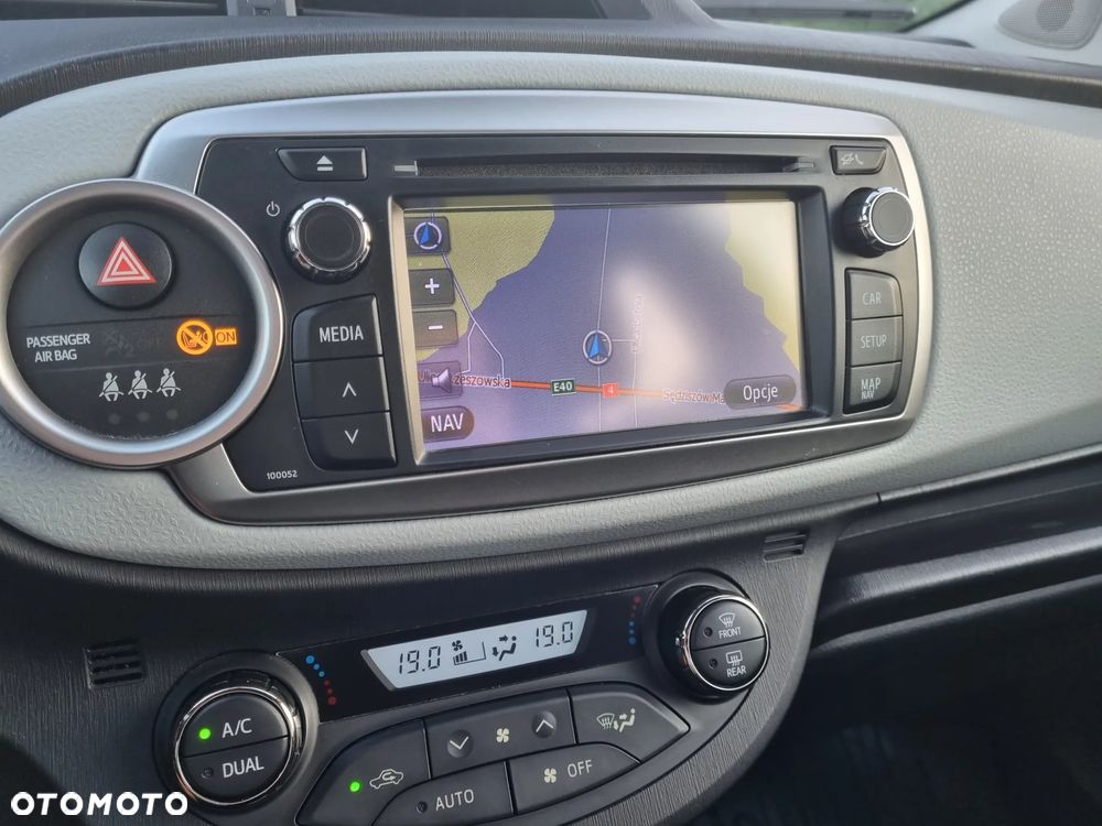 Toyota Yaris 1.5 VVT-i - 20
