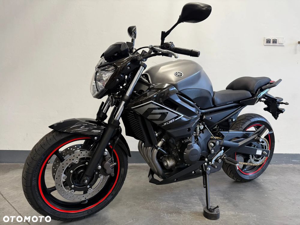 Yamaha XJ - 6