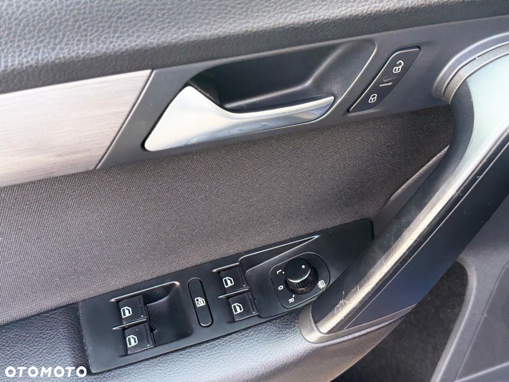 Volkswagen Passat 1.4 TSI Comfortline - 31