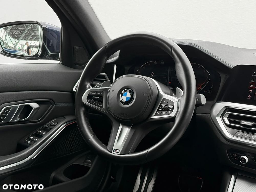 BMW Seria 3 320d M Sport sport - 18