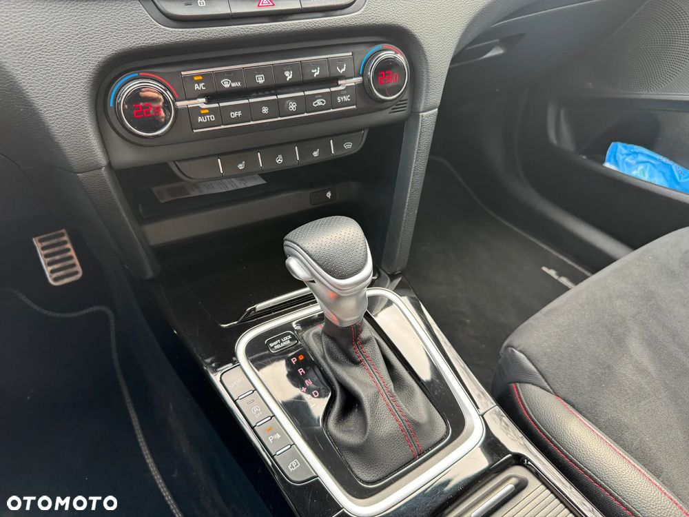 Kia ProCeed 1.6 T-GDI DCT7 OPF GT - 35