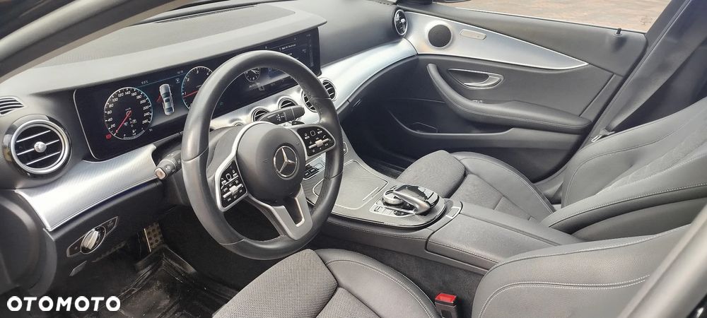 Mercedes-Benz Klasa E 200 d Business Edition 9G-TRONIC - 7
