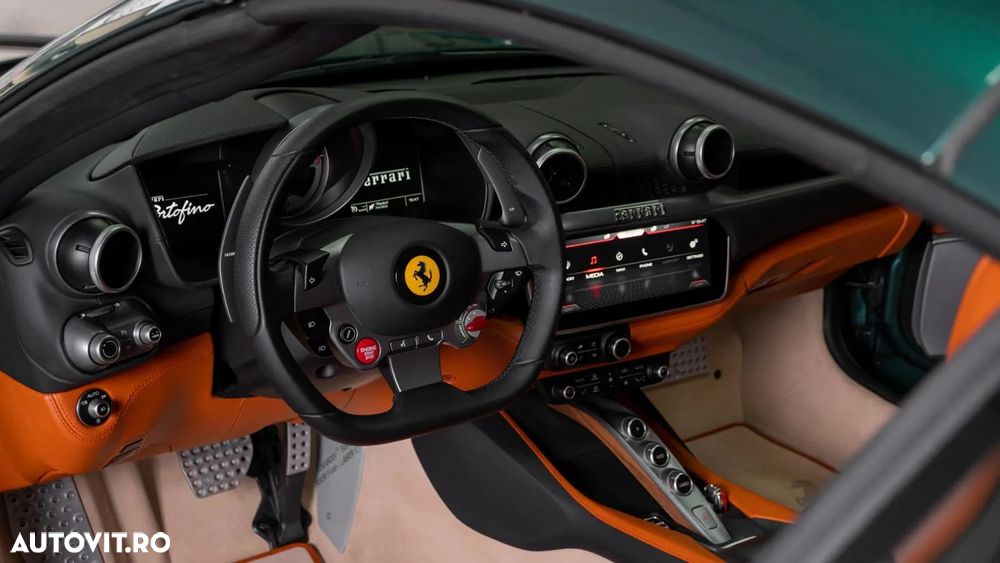 Ferrari Portofino - 12