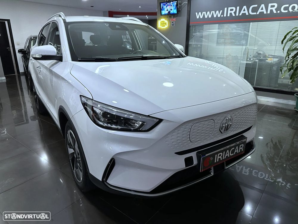 MG ZS Standard Luxury - 6