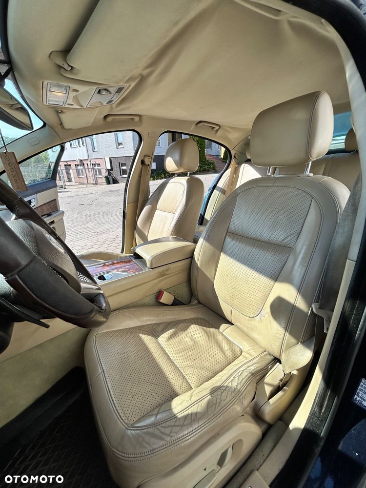 Jaguar XF 2.7 V6 D Luxury - 18
