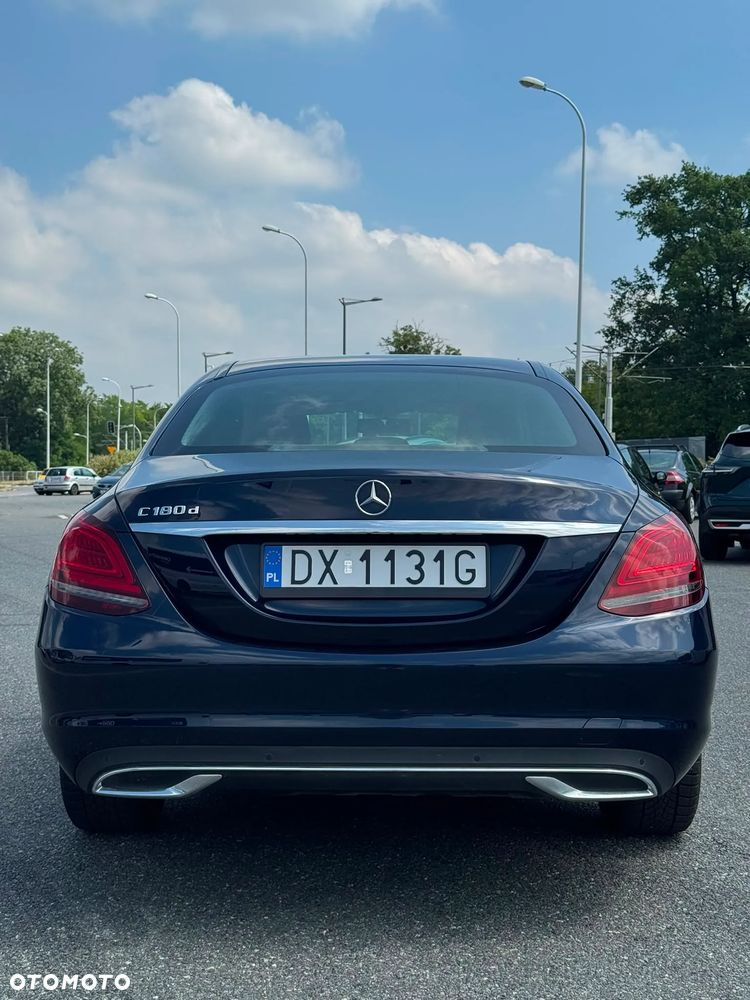 Mercedes-Benz Klasa C 180 d 9G-TRONIC - 8