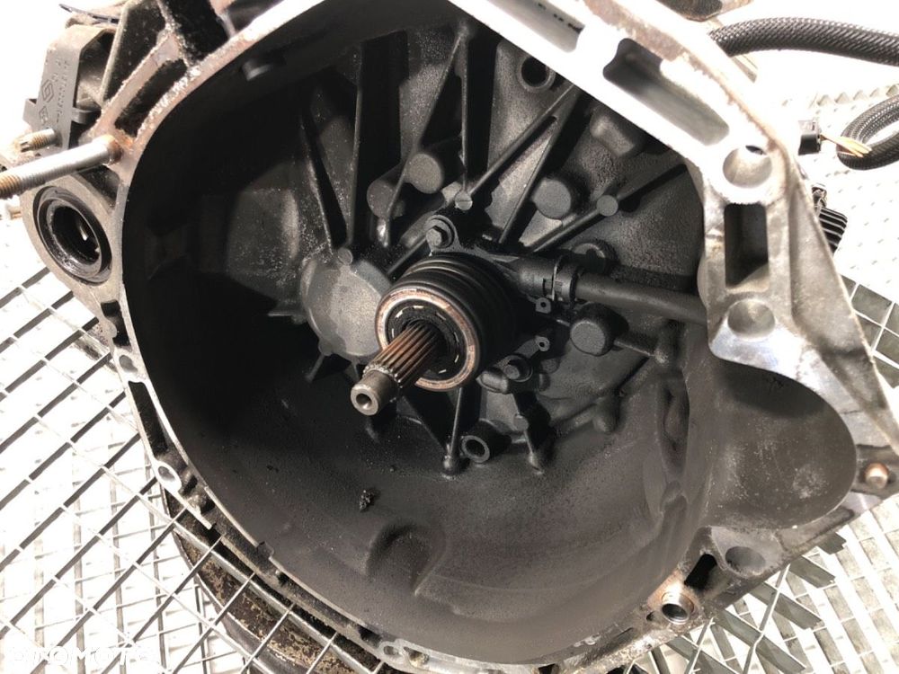 SKRZYNIA BIEGÓW  RENAULT MEGANE III Hatchback Van (BZ_) 2008 - 2015 1.5 dCi (BZ0D, BZ1G, BZ1F, - 6