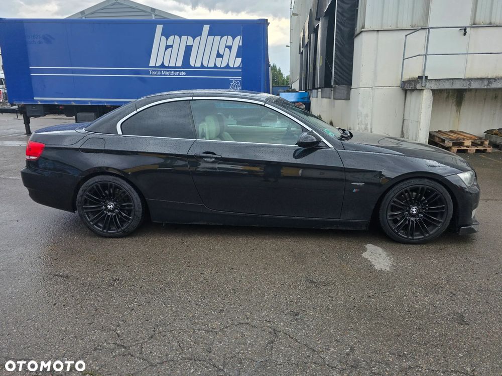 BMW Seria 3 320i - 4