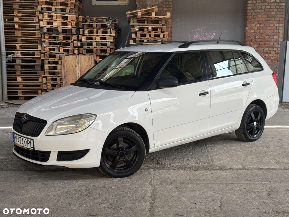 Skoda Fabia - 3