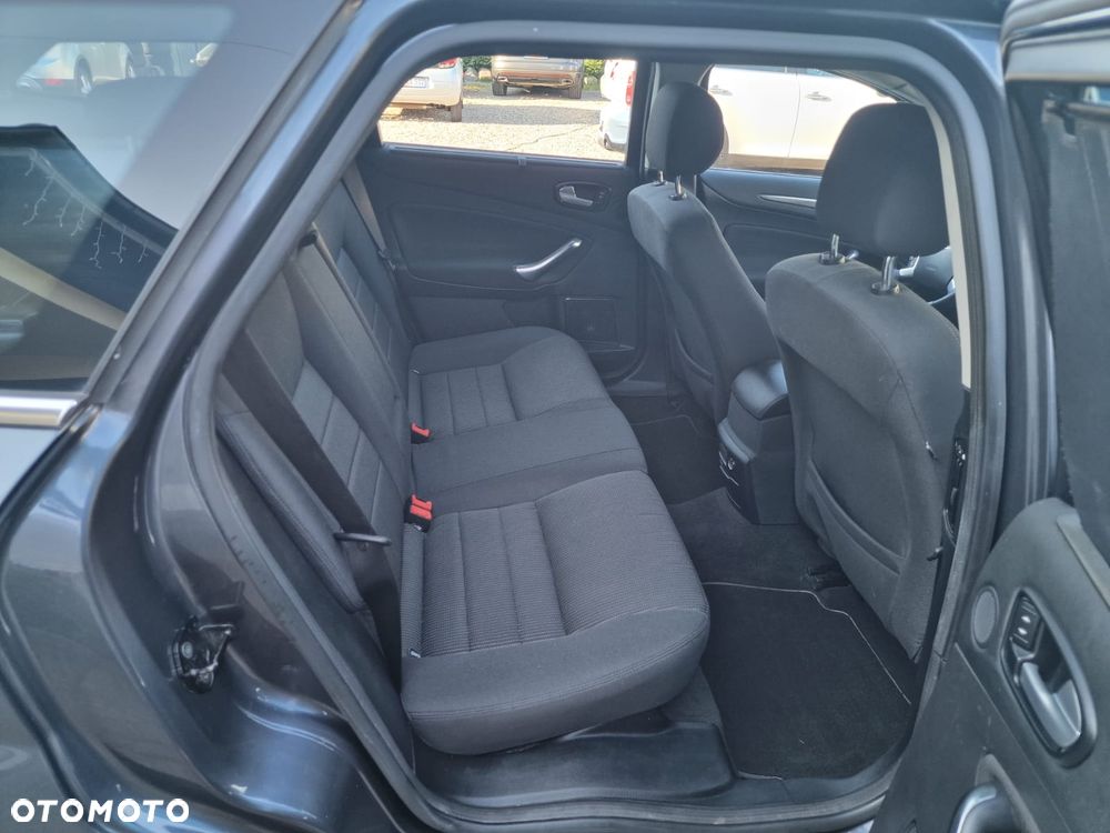 Ford Mondeo 2.0 TDCi Titanium S - 15
