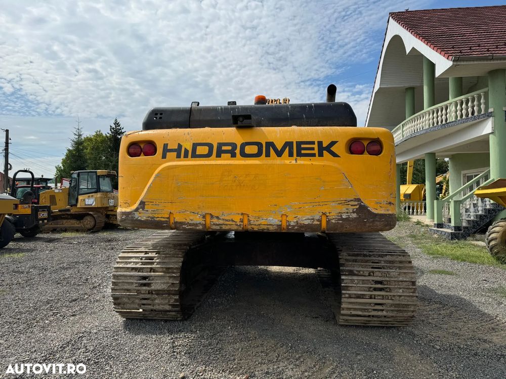 Hidromek HMK 300 LC - 8