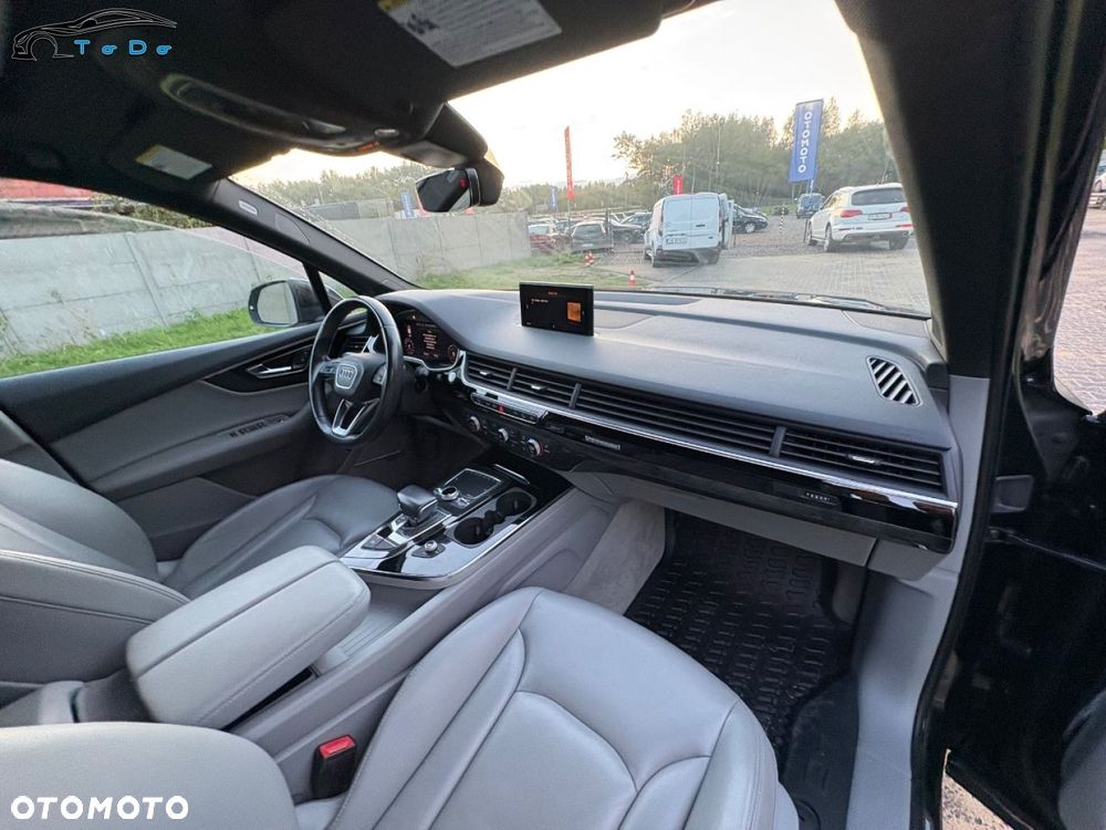 Audi Q7 3.0 TFSI Quattro Tiptr - 33