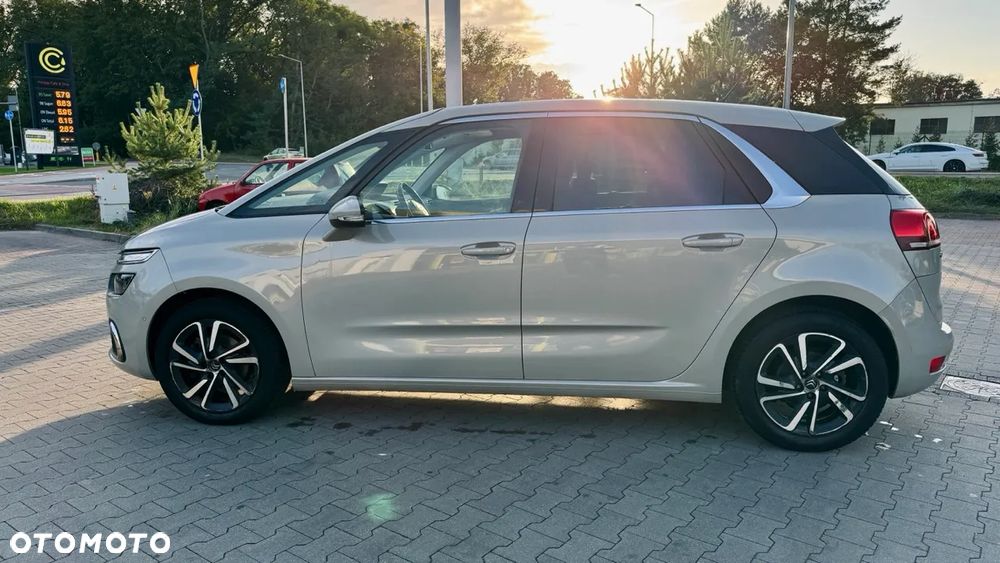 Citroën C4 Picasso - 8