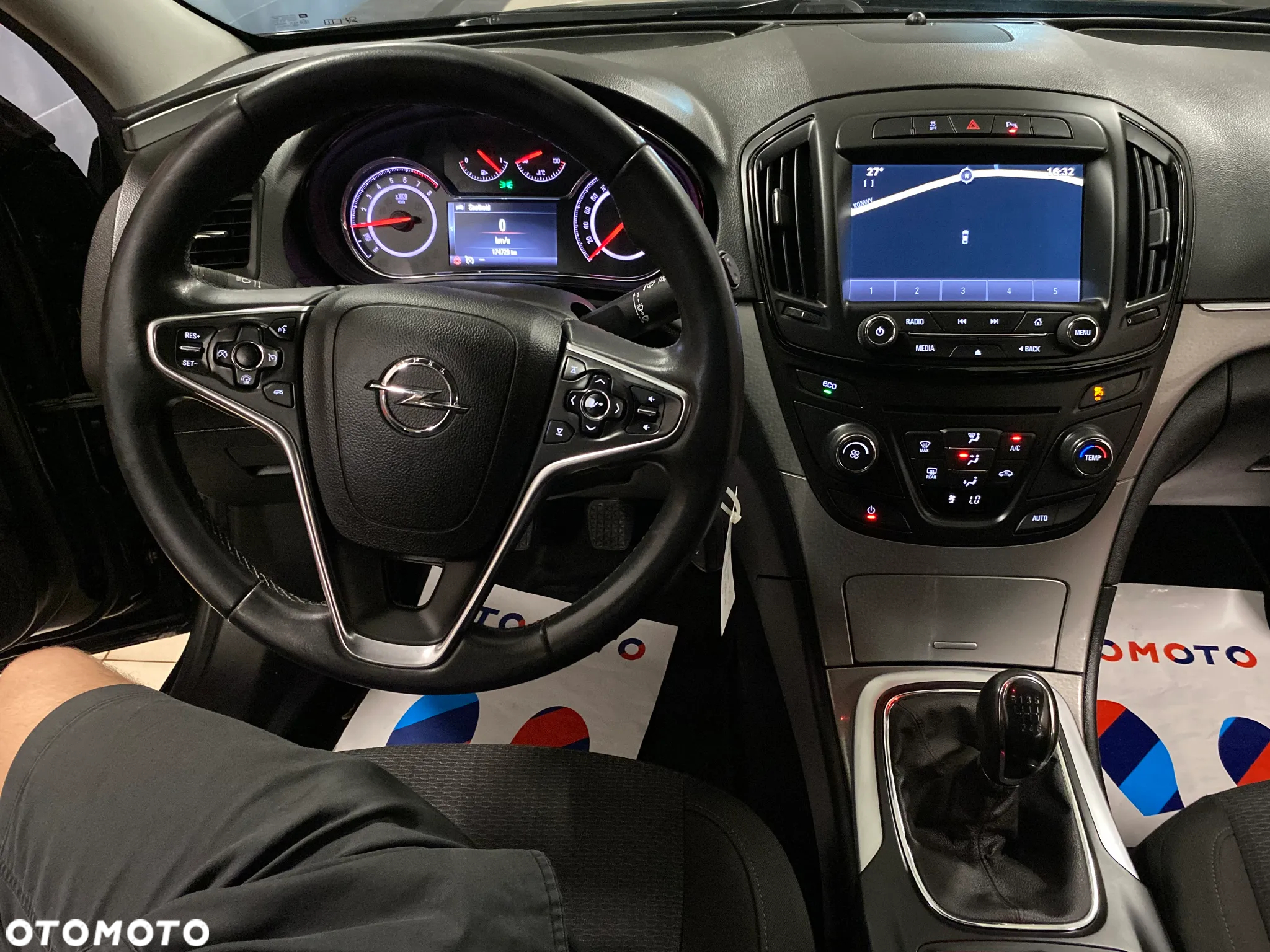 Opel Insignia 1.6 T Cosmo S&S - 17