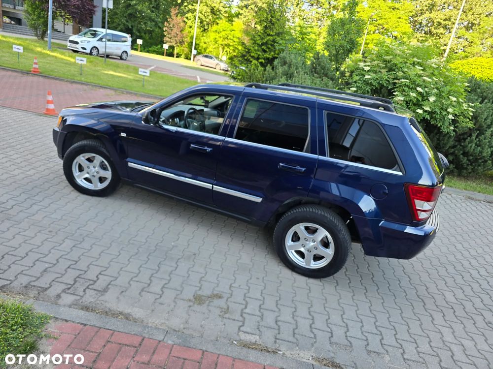Jeep Grand Cherokee 3.0 CRD Laredo - 31