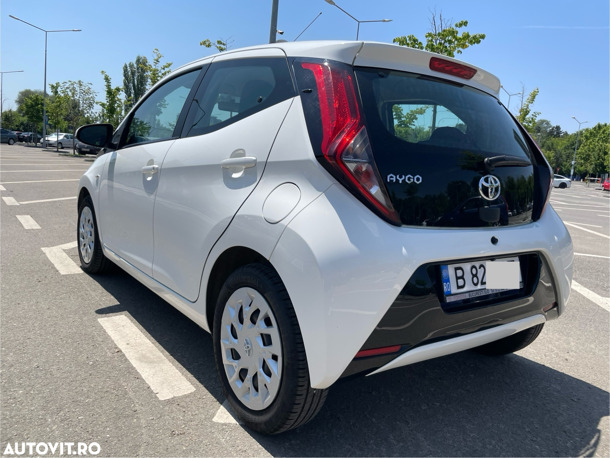 Toyota Aygo 1.0 VVY-I 5 usi X-play - 4