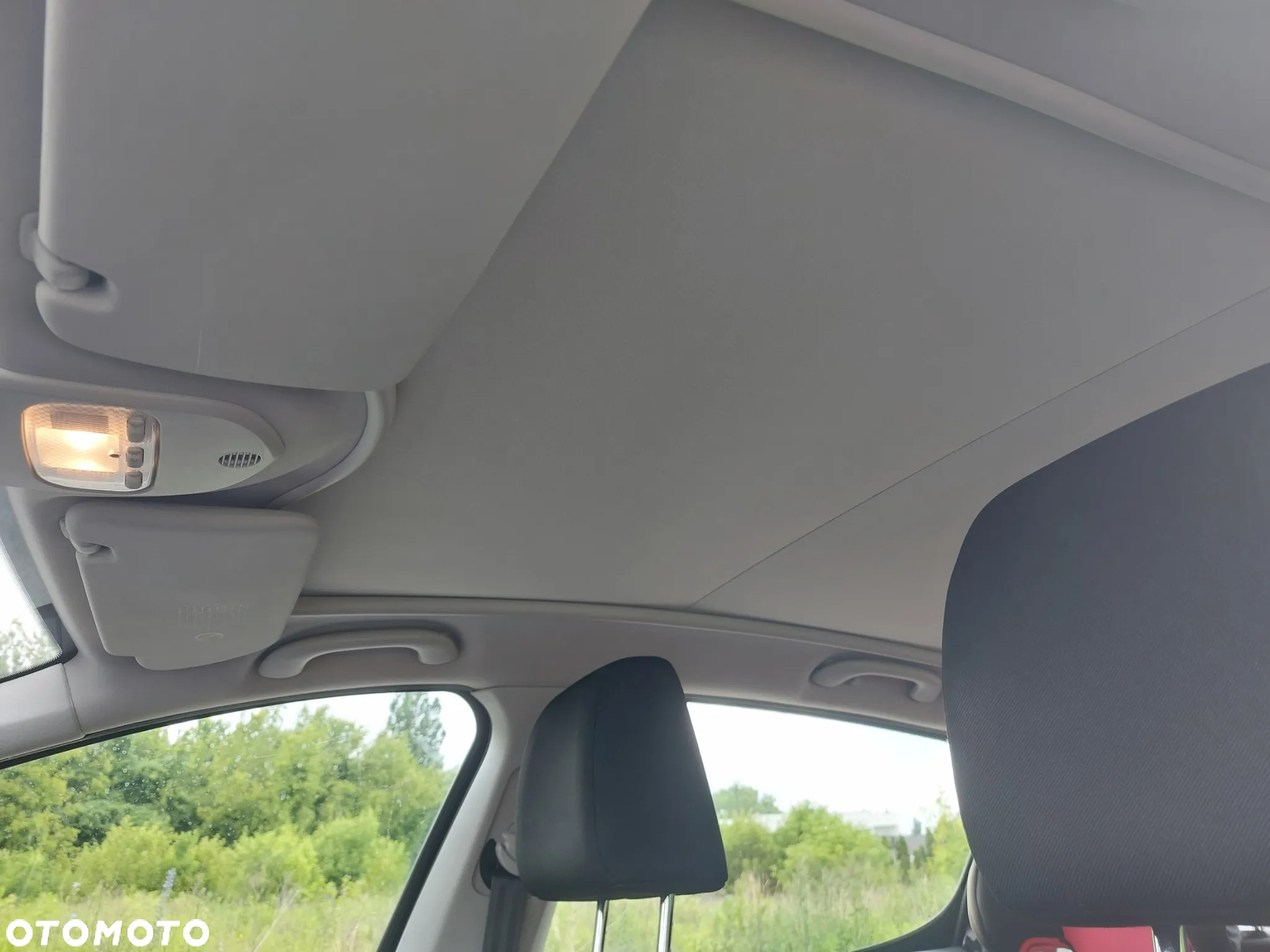 Peugeot 308 1.6 e-HDi Active S&S - 10