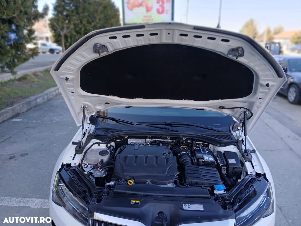 Skoda Superb 2.0 TDI DSG Style - 39